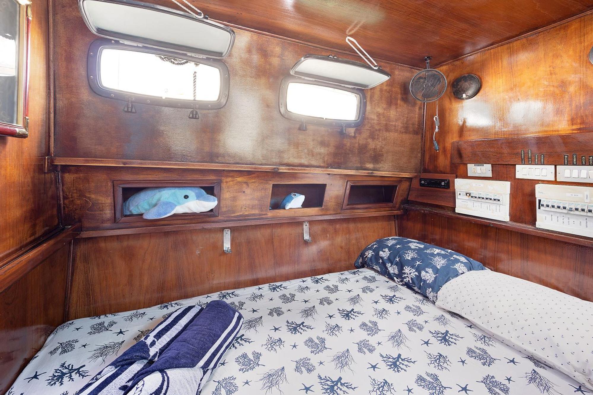Aloha Jak'S Boat Алассіо Екстер'єр фото